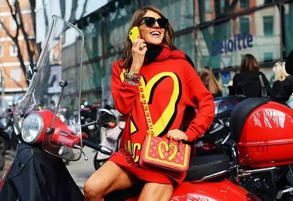 好看的手机壳推荐明星同款,明星们都用的手机壳超少女