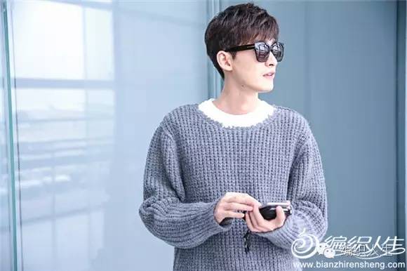 怎样用旧毛线织时尚毛衣 (毛衣柔软保暖)