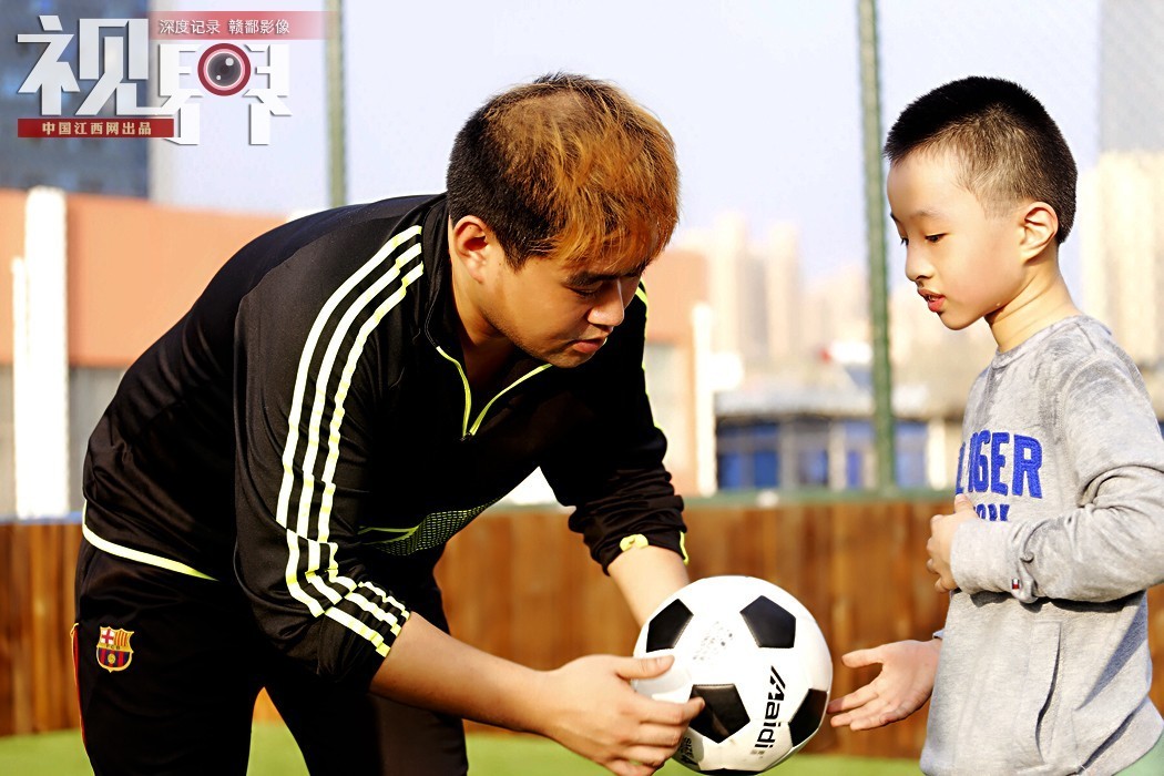 视界南昌踢球者，草根的梦，中国足球还有戏？