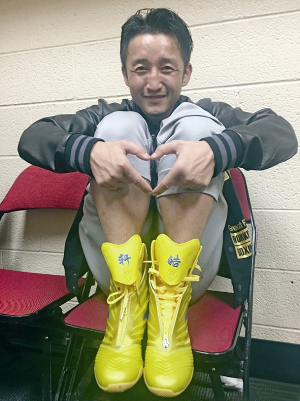 拳王邹市明有多少金腰带,邹市明夺wbo金腰带视频