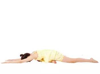 三分钟快速缓解腿部酸痛,大腿肌肉肿胀疼痛怎么缓解