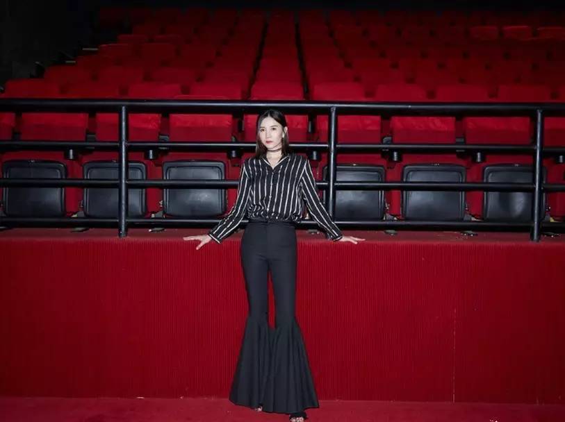 宋佳和杨幂穿衣搭配,杨幂宋佳靠一个发型变少女