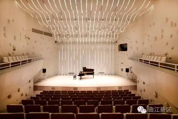 西安的美术馆值得看,西安音乐厅和西安美术馆