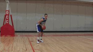 聊聊大家在联赛上喊的走步的问题