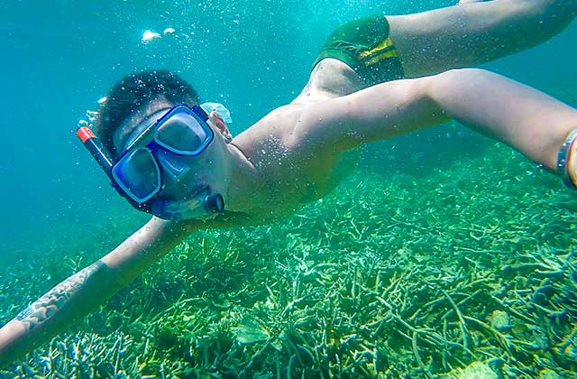 帅哥带你去日本旅游,仙本那个性旅拍婚纱照推荐