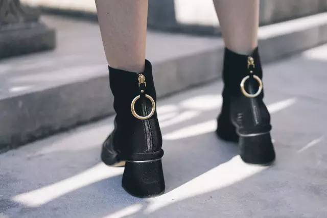 奶奶裤短靴时髦气质又流行,新款时髦2022年短靴子