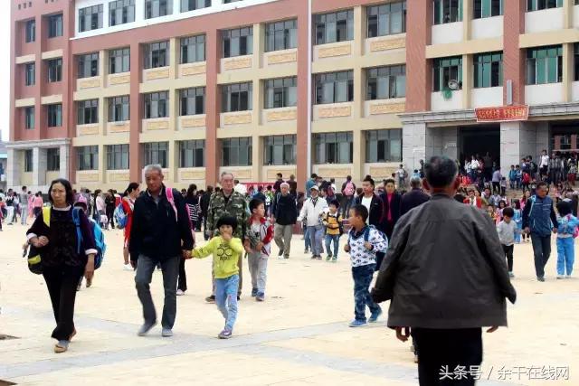 余干实验小学在哪,余干县第三小学会搬迁吗