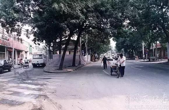 北京老司机开的碉堡公交线，坐过一条你就老了！