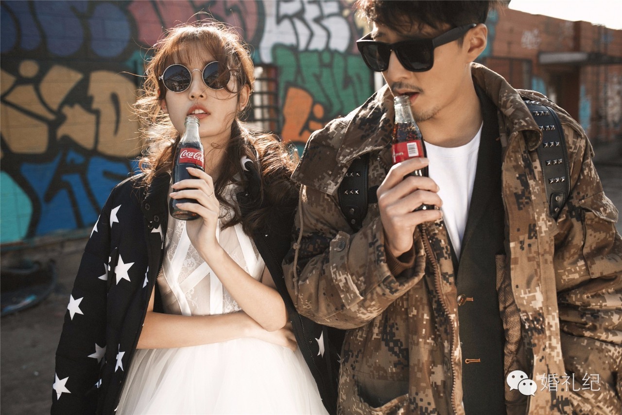 刘诗诗穿西装陈怡蓉夹雪茄,我的婚纱照也可以这么酷吗?