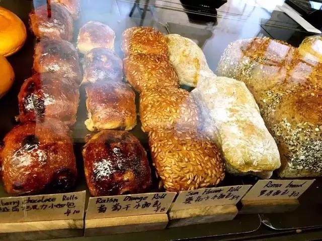 好吃的纯手工面包推荐,好吃又有颜值的现烤面包