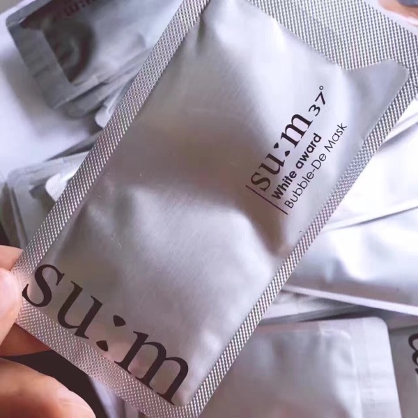 韩妆小样左侧开口右侧开口的区别,小样韩妆本土版和企划版的区别