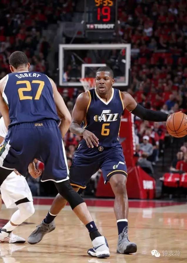 篮球场上进攻为什么是24秒,篮球投篮时间为什么是24秒