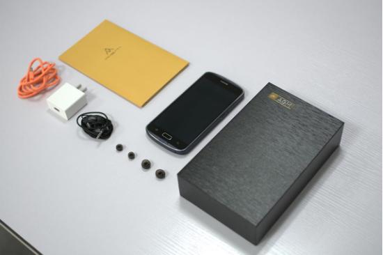 吴京专用手机玩吃鸡,agm手机吴京