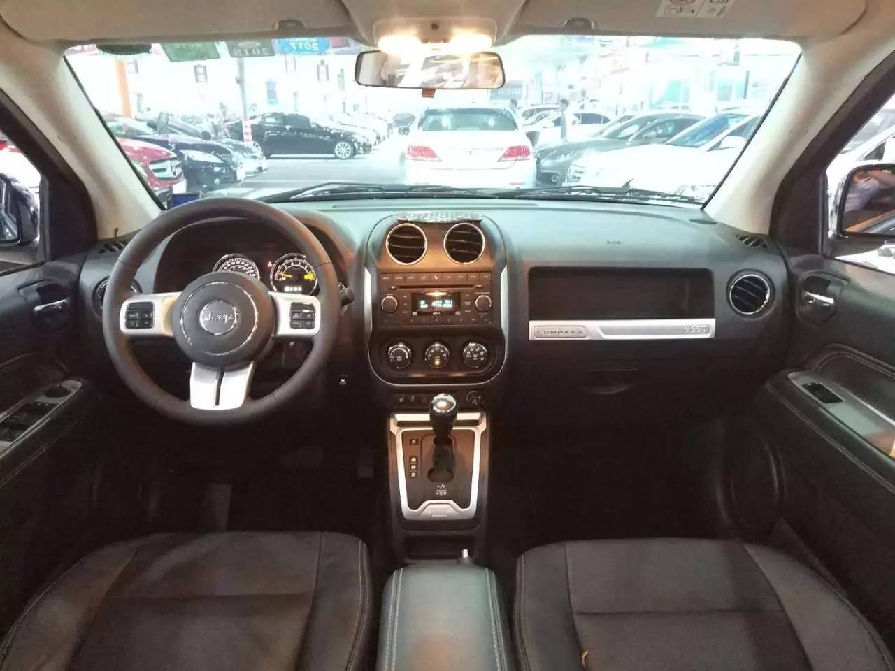 2022款jeep吉普指南者,jeep指南者和北京吉普的区别