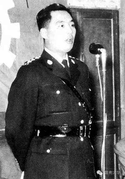 你未知的暨南传奇：有断腿再植第一人还有带中国戏剧进白宫的明星