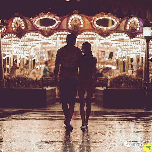 双十一光棍节，约她去迪士尼玩吧！