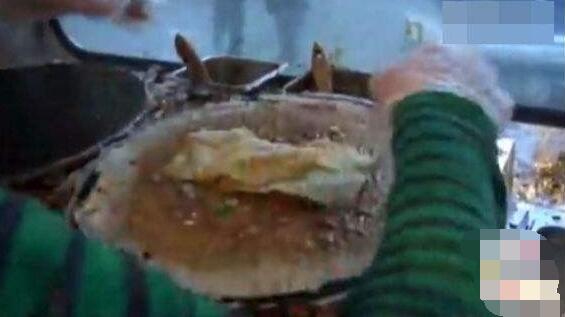 不起眼的中国美食在国外都是天价！包子20元一个居然都卖疯了！