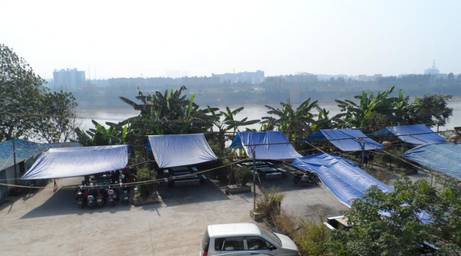 又到了夏天路边烧烤,又到了烧烤的时候