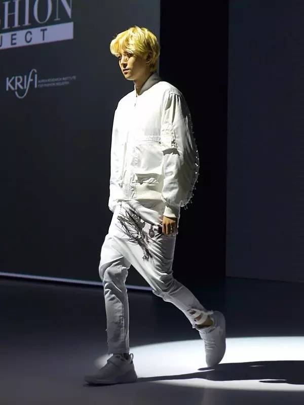 中国时装周2020穿搭,中国时装周春夏装