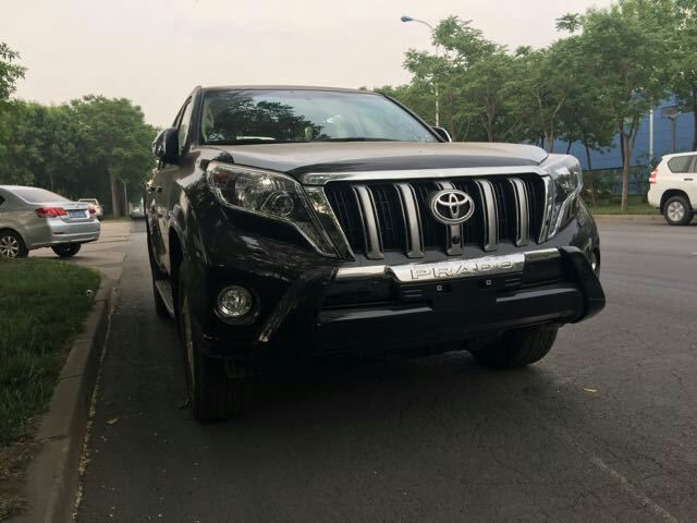 霸道4000迪拜版与中东版区别,10年霸道4000中东版多少钱