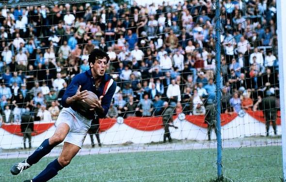 十大足球电影必看,有哪些值得推荐的足球纪录片