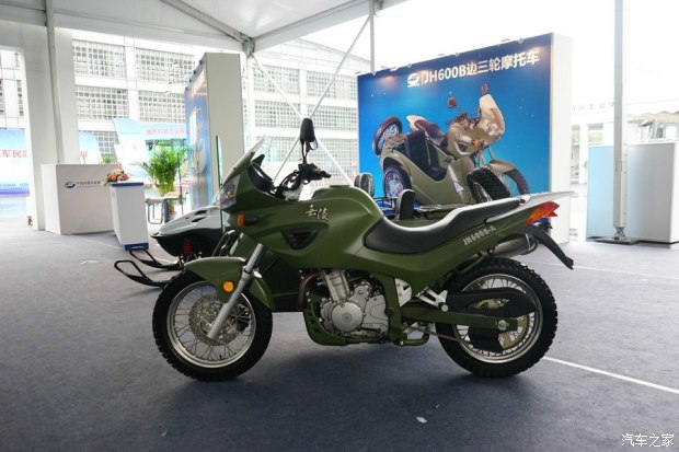 解放军现役嘉陵600边三轮摩托数据,军用嘉陵电喷600边三轮摩托参数