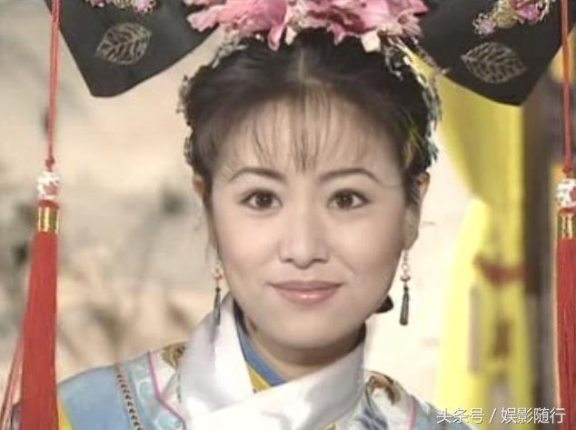 卧蚕凹进眼睛了怎么办,卧蚕凹进去的面容