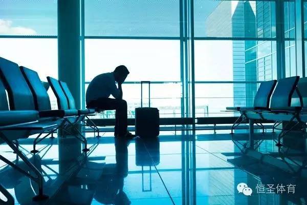 写一篇关于足球的日记,关于足球的随笔三百字