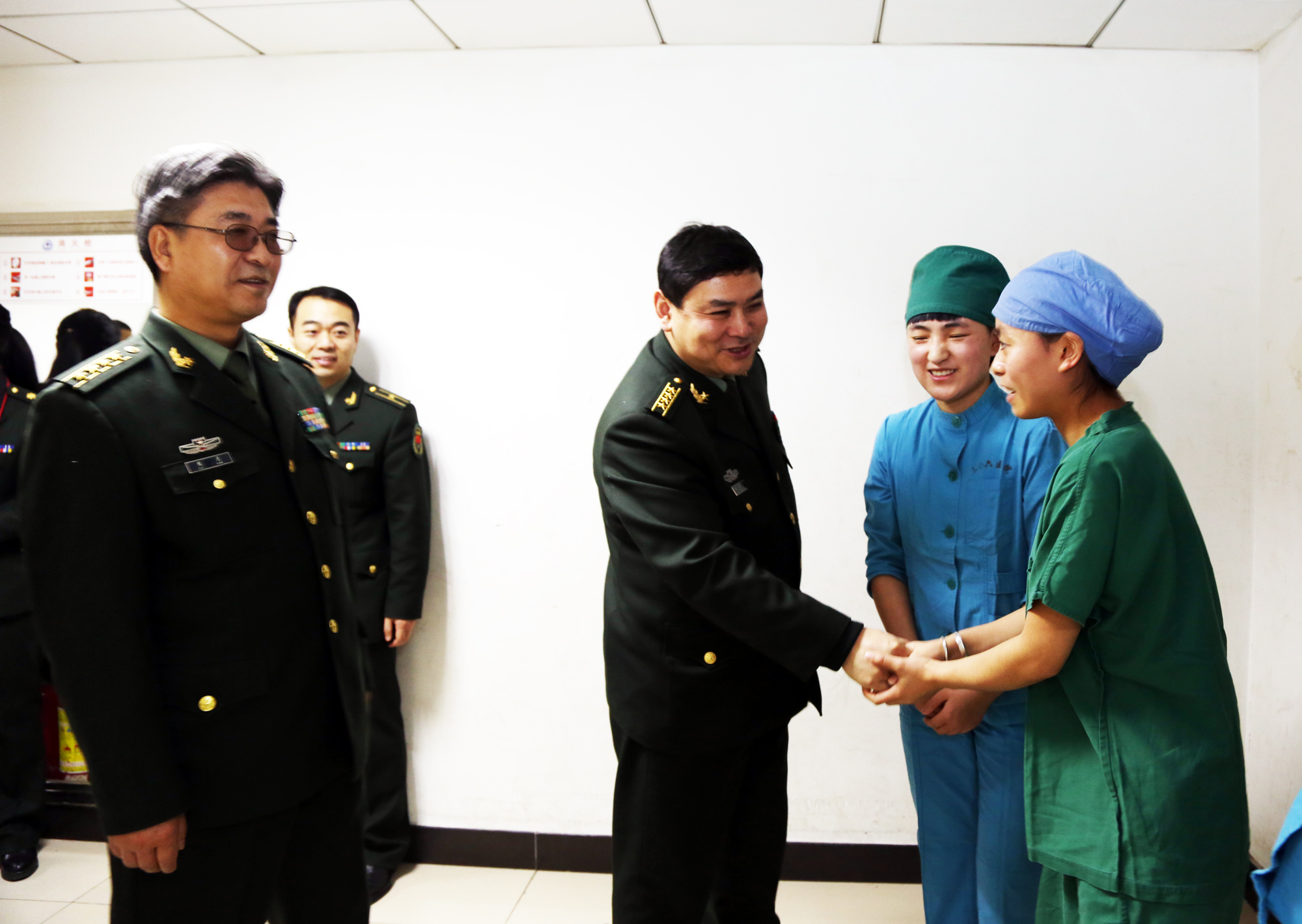 解放军306医院除夕之夜倒计时与正计时