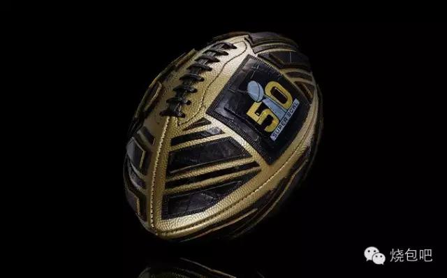 唯物｜情人节倒计时，去看50个潮牌出的超级碗纪念球，独一无二