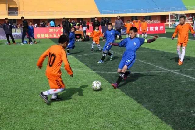 精彩的青少年足球比赛视频,厉害了参赛队伍高分拿下一等奖