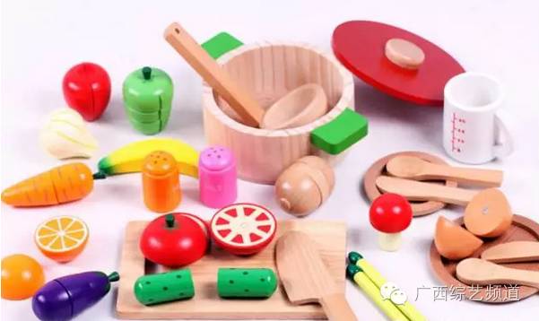 误食磁力珠的小孩手术,太危险5岁男童误吞11颗磁力珠