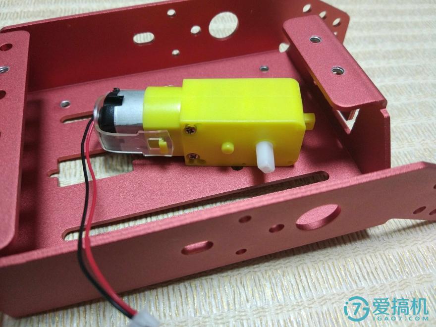 动脑机器人,机器人动手又动脑