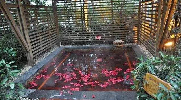 重庆融汇温泉和统景温泉哪个好,重庆主城温泉性价比高的推荐