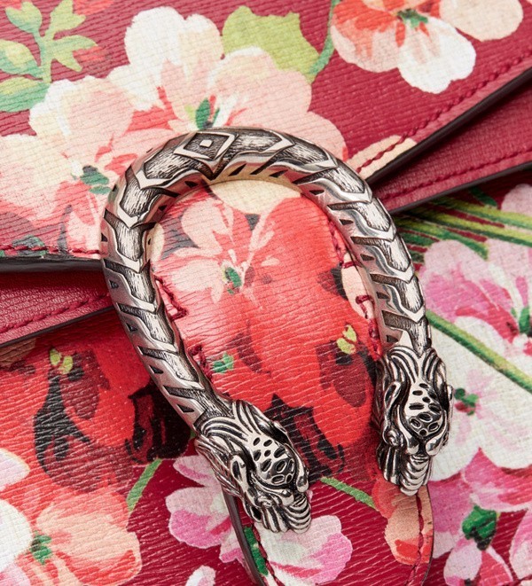 推荐值得入手的大牌包包,代购大牌包包店铺推荐