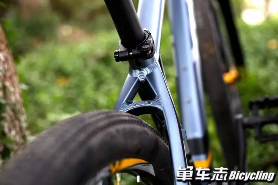 喜德盛英雄300多少钱入手合适,喜德盛英雄300和英雄600什么区别