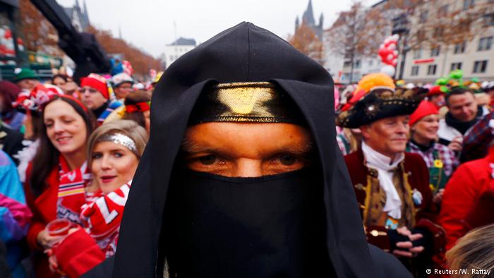 德国莱茵地区“狂欢季”开始了，将持续到第二年2月份