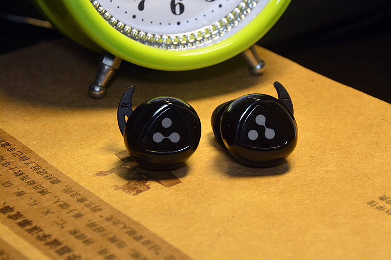 简化、半价，赛尔贝尔D900MINI蓝牙耳机体验