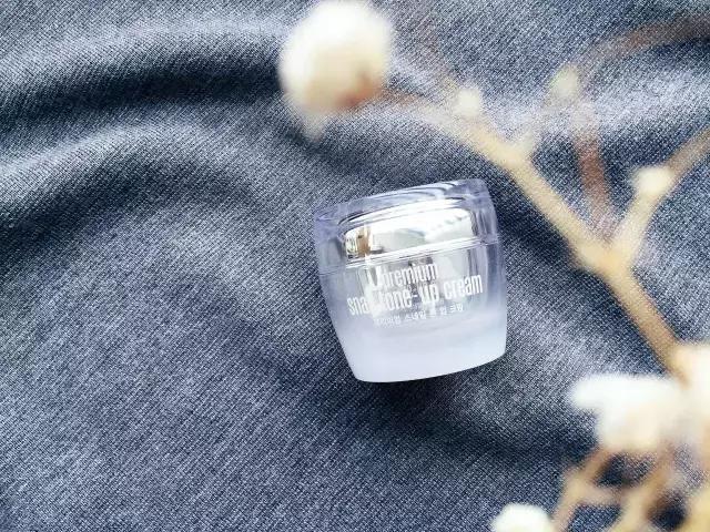 晚安粉素颜霜使用步骤,晚安粉可以和素颜霜一起用吗