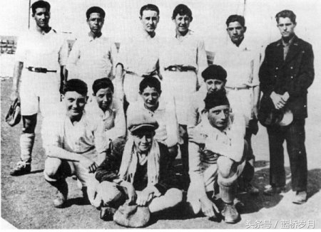 足球历史上唯一获得过金球的门将,足球门将最高奖