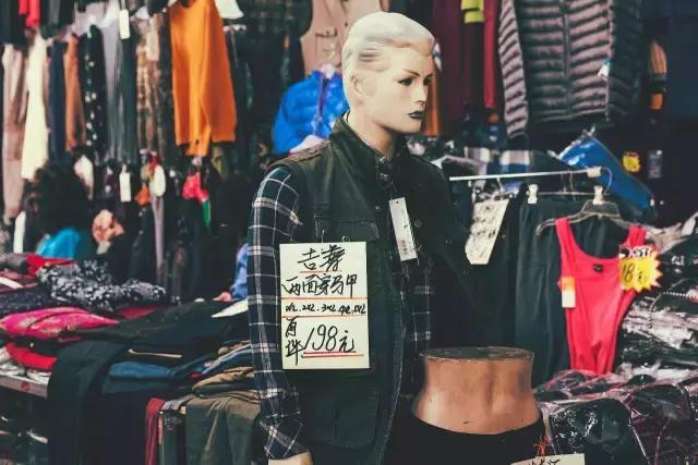 这里是“月光宝盒”，有你所怀旧的一切