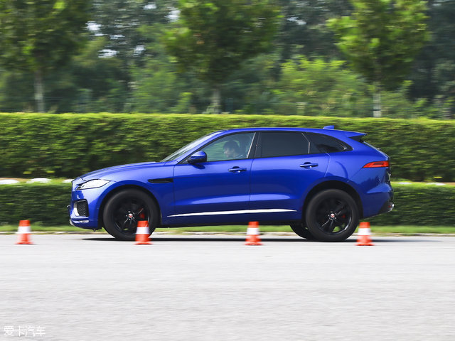 f-pace对比xc60,fpace和x4推荐哪款呢