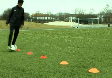 足球怎么练习身体,足球怎样训练积极跑位