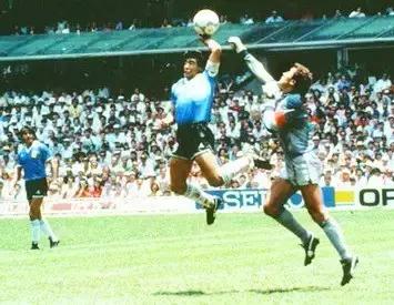 你有故事我有酒有空聊聊,别等了你有故事我有酒