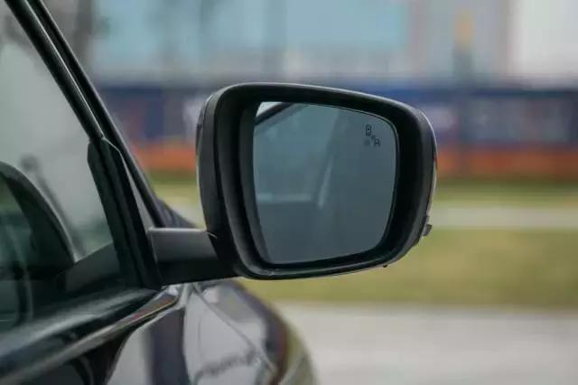 国产新一代雷诺科雷傲,雷诺科雷傲国产与进口