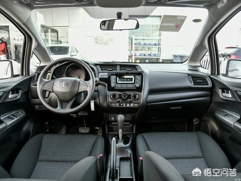 新款飞度跑高速飘不飘,飞度高速遇横风发飘吗