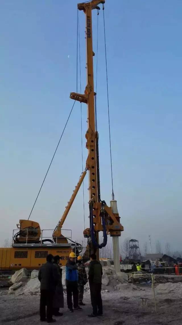 11名矿工平安升井图片,直击获救矿工升井画面