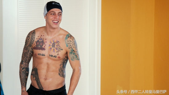 梅西哪个脚纹身了,梅西最新纹身曝光