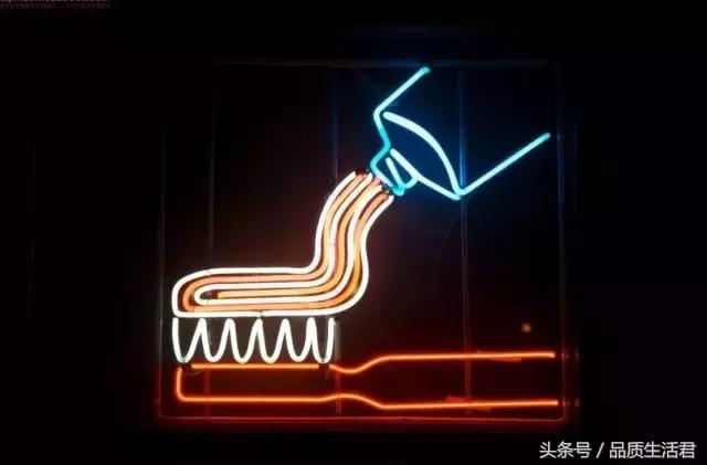 牙膏届的网红款到底怎么样?11款评测给你看