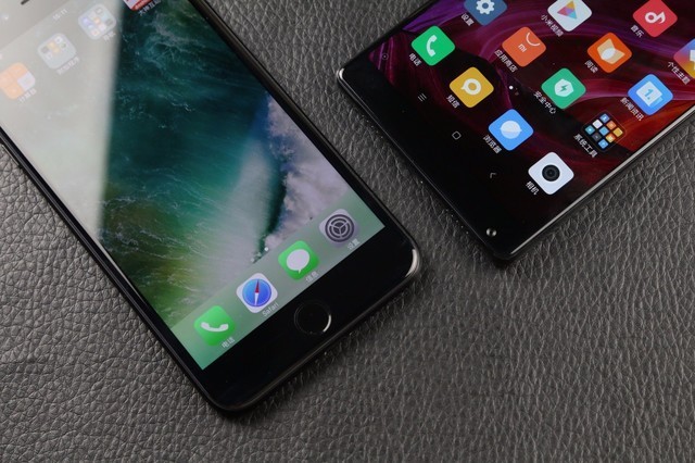 iphone7与小米mix2s,iphone7plus探索版和小米8哪个好